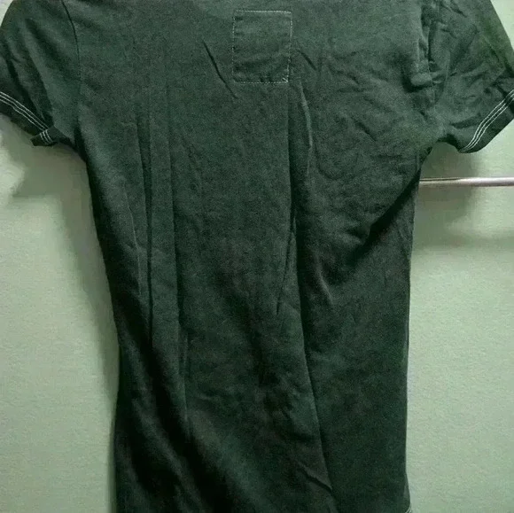 Hollister T-shirt Size XS - Picture 3 of 3